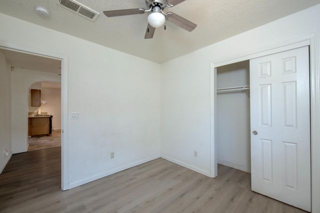 233 W Birch Avenue, Pinedale, CA 93650