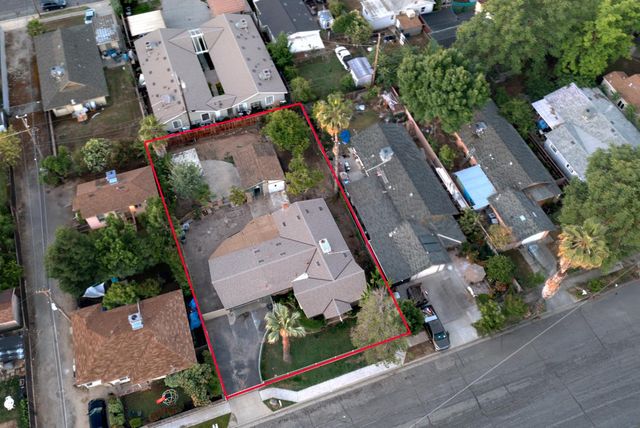233 W Birch Avenue, Pinedale, CA 93650