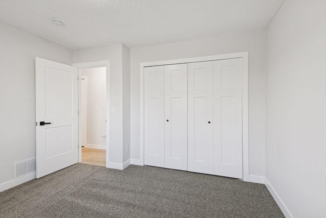 8964 Vinewood Lane N, Maple Grove, MN 55369