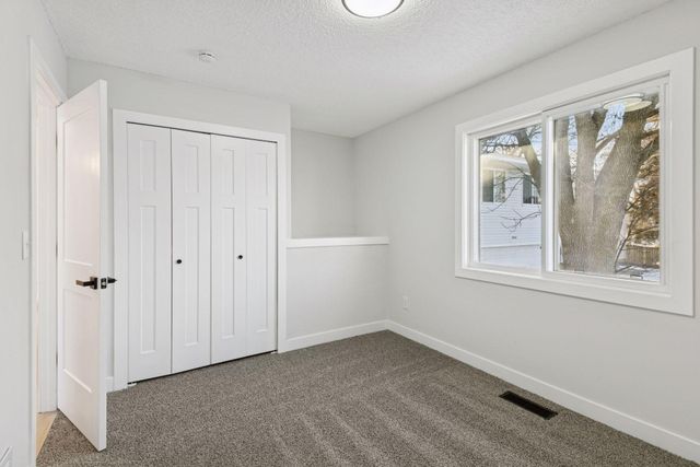 8964 Vinewood Lane N, Maple Grove, MN 55369