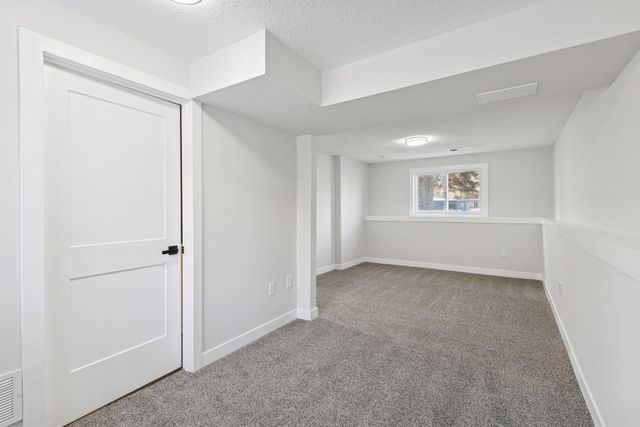 8964 Vinewood Lane N, Maple Grove, MN 55369