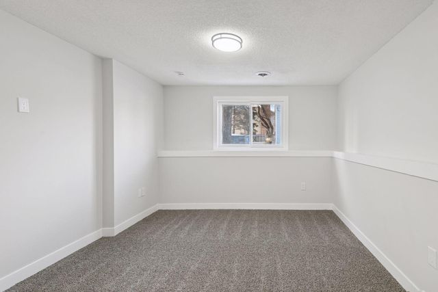 8964 Vinewood Lane N, Maple Grove, MN 55369