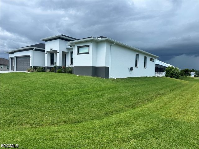 141 SW 37 PL, Cape Coral, FL 33993