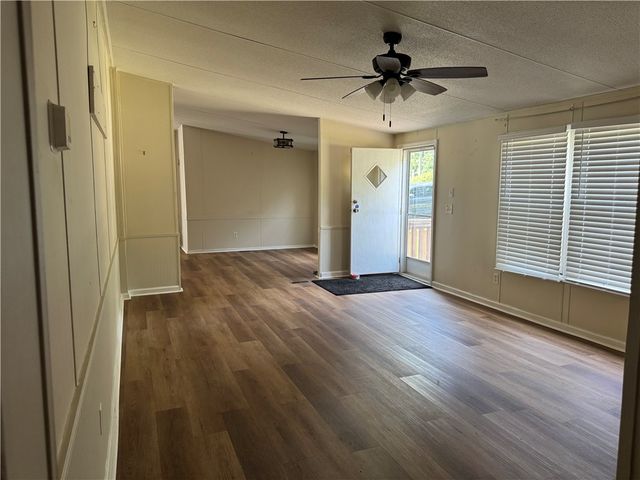 247 MeGee Road, Salem, SC 29676