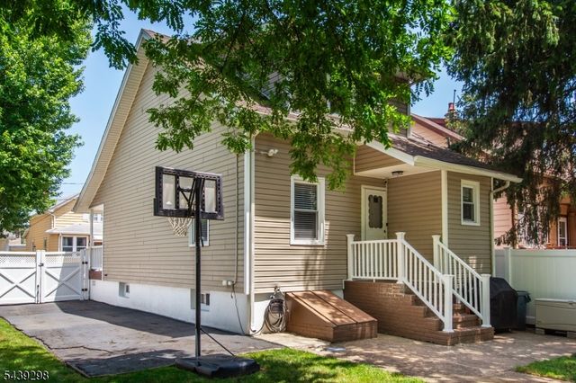 289 Paterson Avenue, Paterson City, NJ 07502