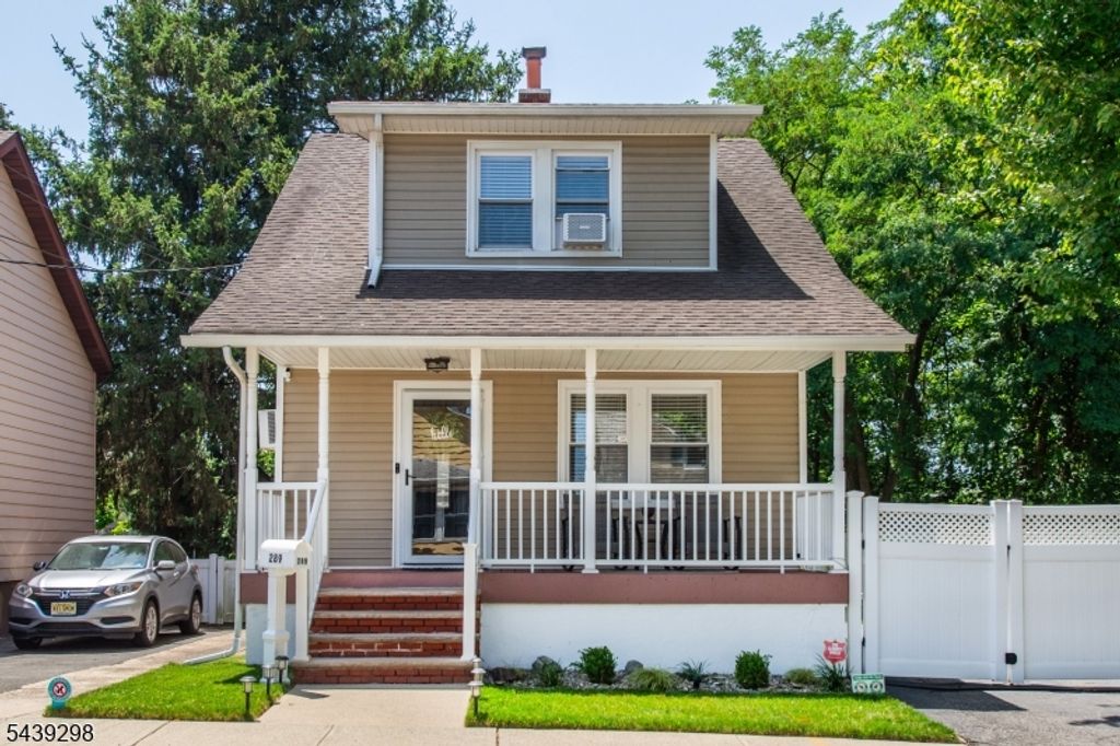 289 Paterson Avenue, Paterson City, NJ 07502