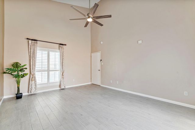 3218 Freshmeadows Drive, Houston, TX 77063