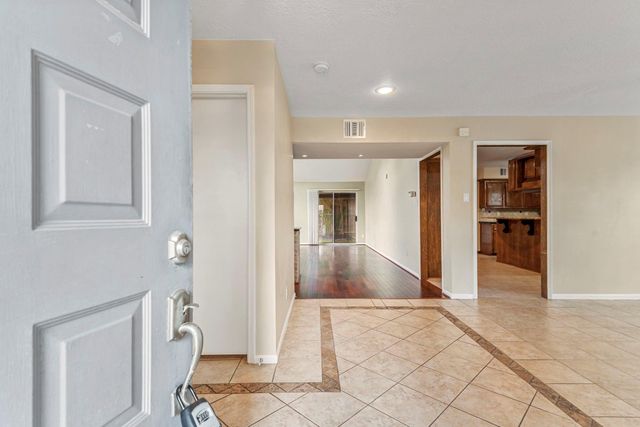 3218 Freshmeadows Drive, Houston, TX 77063