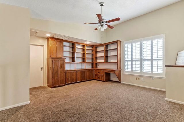 3218 Freshmeadows Drive, Houston, TX 77063