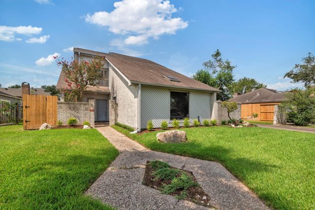 3218 Freshmeadows Drive, Houston, TX 77063