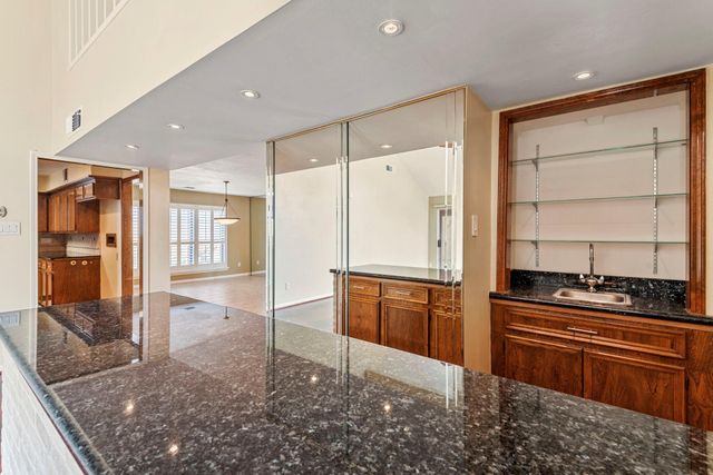 3218 Freshmeadows Drive, Houston, TX 77063