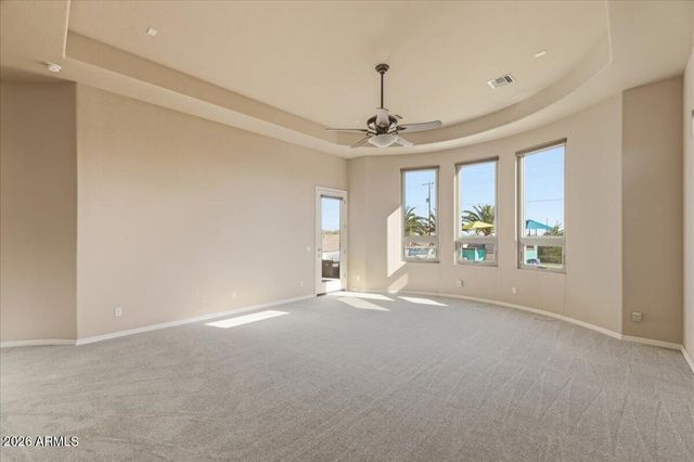 39410 N 7TH Street, Phoenix, AZ 85086