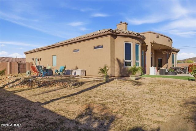 39410 N 7TH Street, Phoenix, AZ 85086