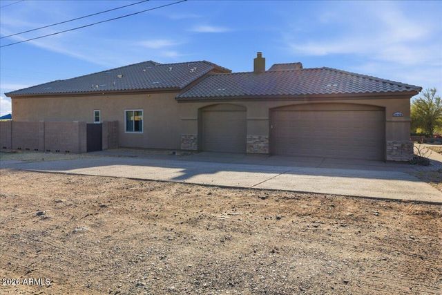 39410 N 7TH Street, Phoenix, AZ 85086