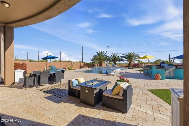 39410 N 7TH Street, Phoenix, AZ 85086