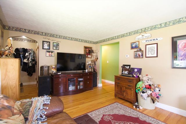 37 Philip St, Ludlow, MA 01056