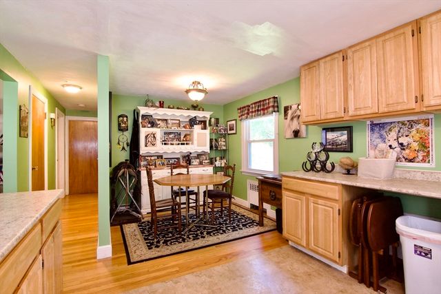 37 Philip St, Ludlow, MA 01056