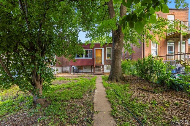 4624 Alaska Avenue, St Louis, MO 63111