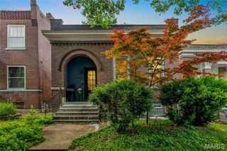 4624 Alaska Avenue, St Louis, MO 63111