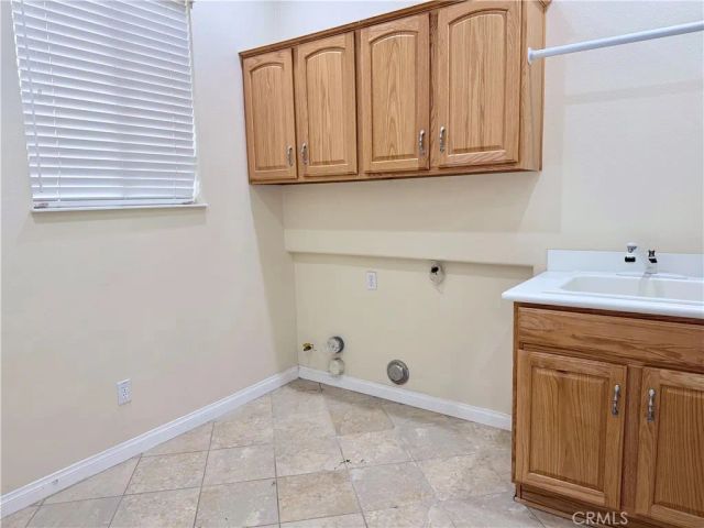 10906 Rockaway Glen, Apple Valley, CA 92308