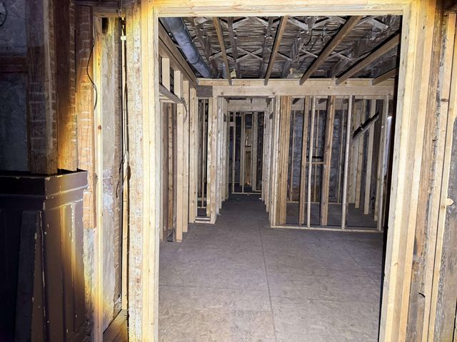 122 E 13th St N, Wichita, KS 67214