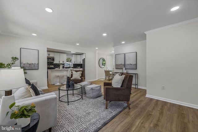 15 PENNY LN, Pasadena, MD 21122