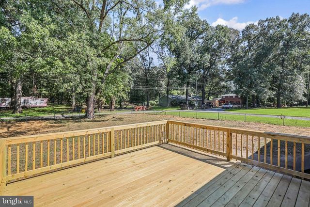15 PENNY LN, Pasadena, MD 21122