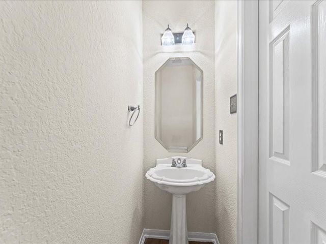 13306 Indigo Trace Court, Houston, TX 77070