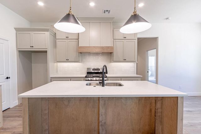 1733 Anthony Avenue, Purcell, OK 73080