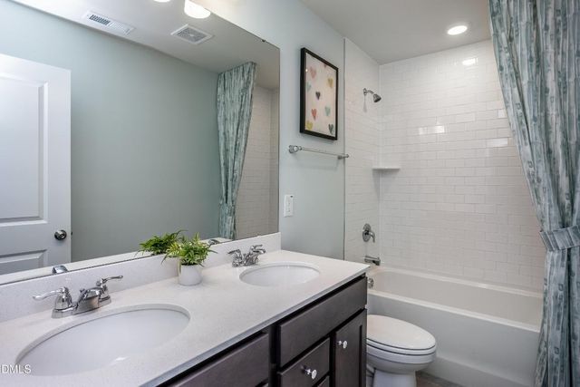 636 Fosterton Cottage Way, Raleigh, NC 27603