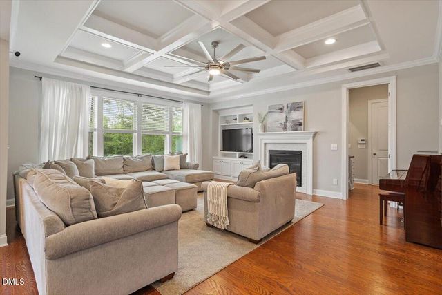 7504 Banksiana Way, Raleigh, NC 27613