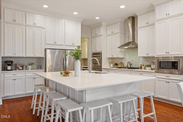 7504 Banksiana Way, Raleigh, NC 27613
