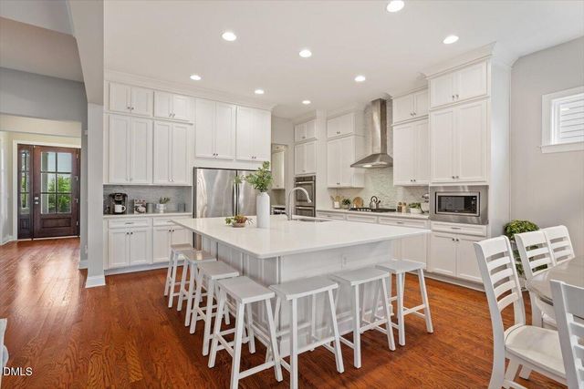 7504 Banksiana Way, Raleigh, NC 27613