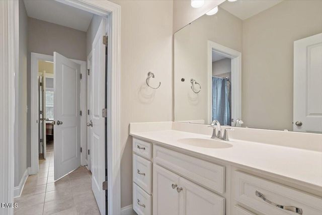 7504 Banksiana Way, Raleigh, NC 27613