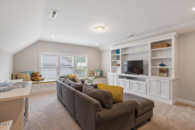 7504 Banksiana Way, Raleigh, NC 27613
