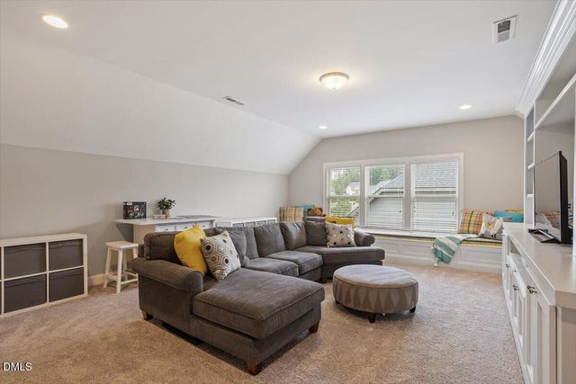 7504 Banksiana Way, Raleigh, NC 27613