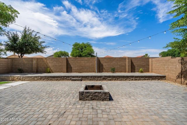 31390 N CACTUS Drive, San Tan Valley, AZ 85143