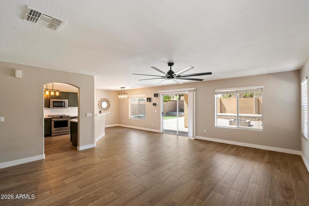 31390 N CACTUS Drive, San Tan Valley, AZ 85143 — photo 2