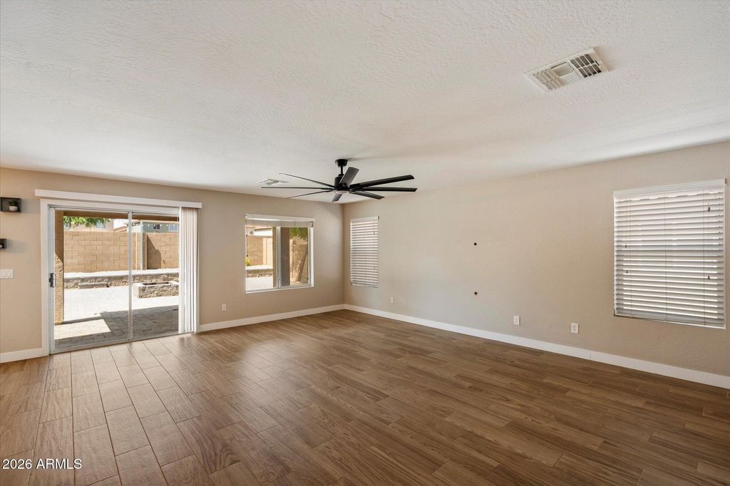 31390 N CACTUS Drive, San Tan Valley, AZ 85143 — photo 4