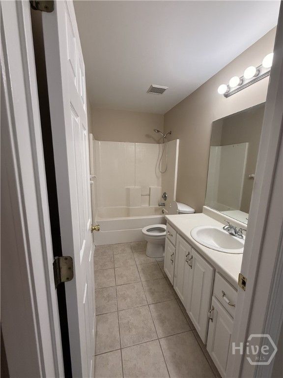 Image 11 of property listing at 84 Aubrey Trail, Richmond Hill, GA 31324