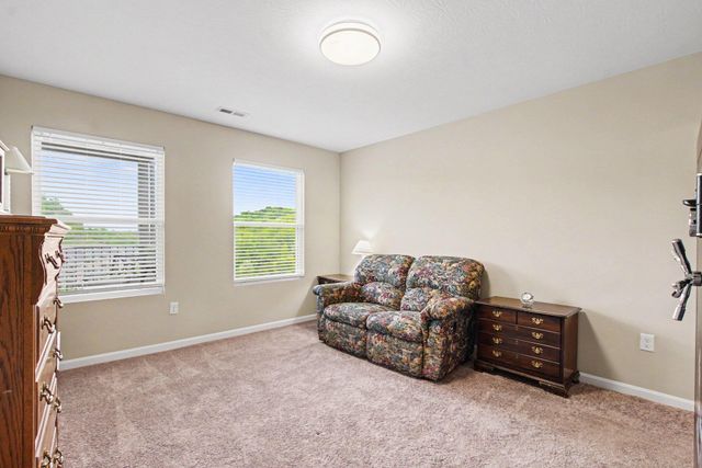 736 Yorkshire Drive, Alexandria, KY 41001