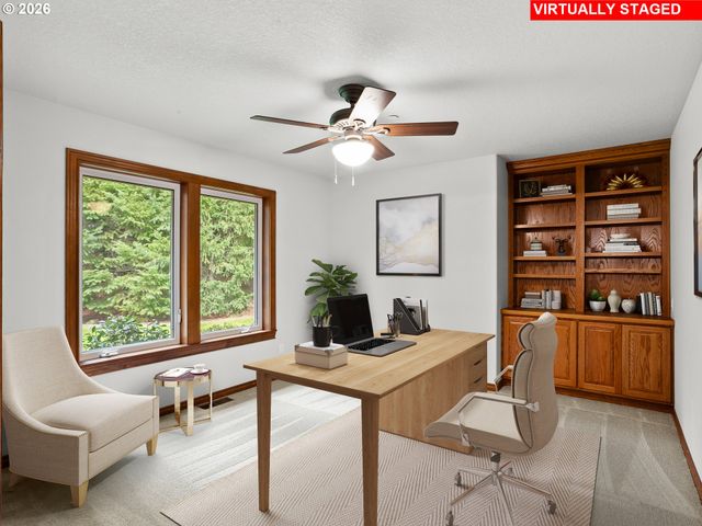 18707 Ne 229TH Ct, Brush Prairie, WA 98606