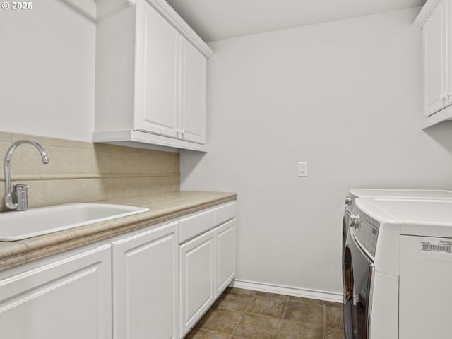 18707 Ne 229TH Ct, Brush Prairie, WA 98606