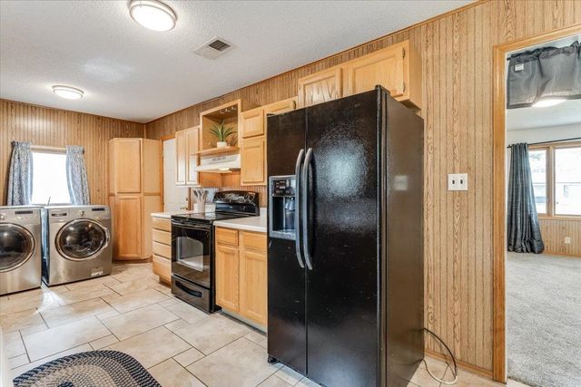 1409 E Georgia, Wichita, KS 67217