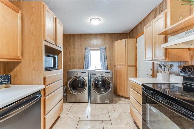 1409 E Georgia, Wichita, KS 67217