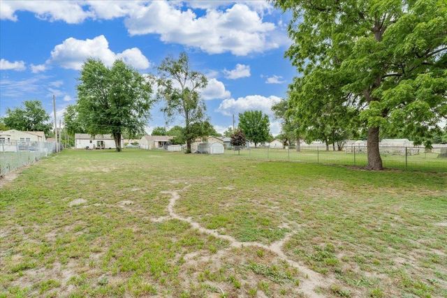 1409 E Georgia, Wichita, KS 67217