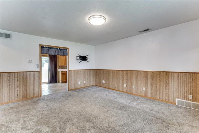 1409 E Georgia, Wichita, KS 67217