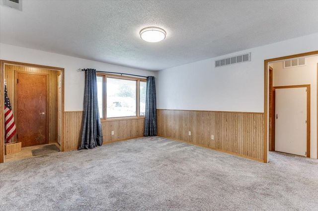1409 E Georgia, Wichita, KS 67217