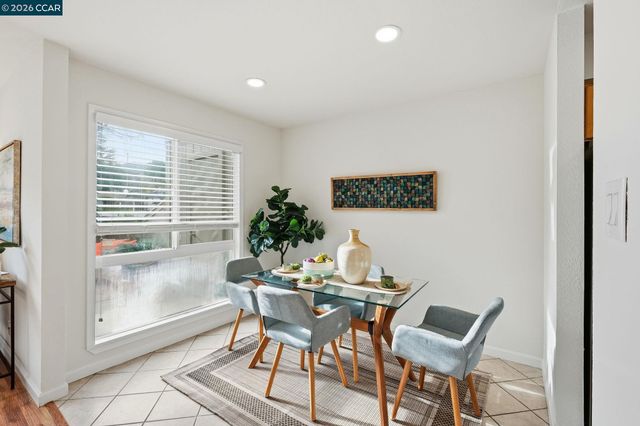 1195 Kenwal Rd B, Concord, CA 94521