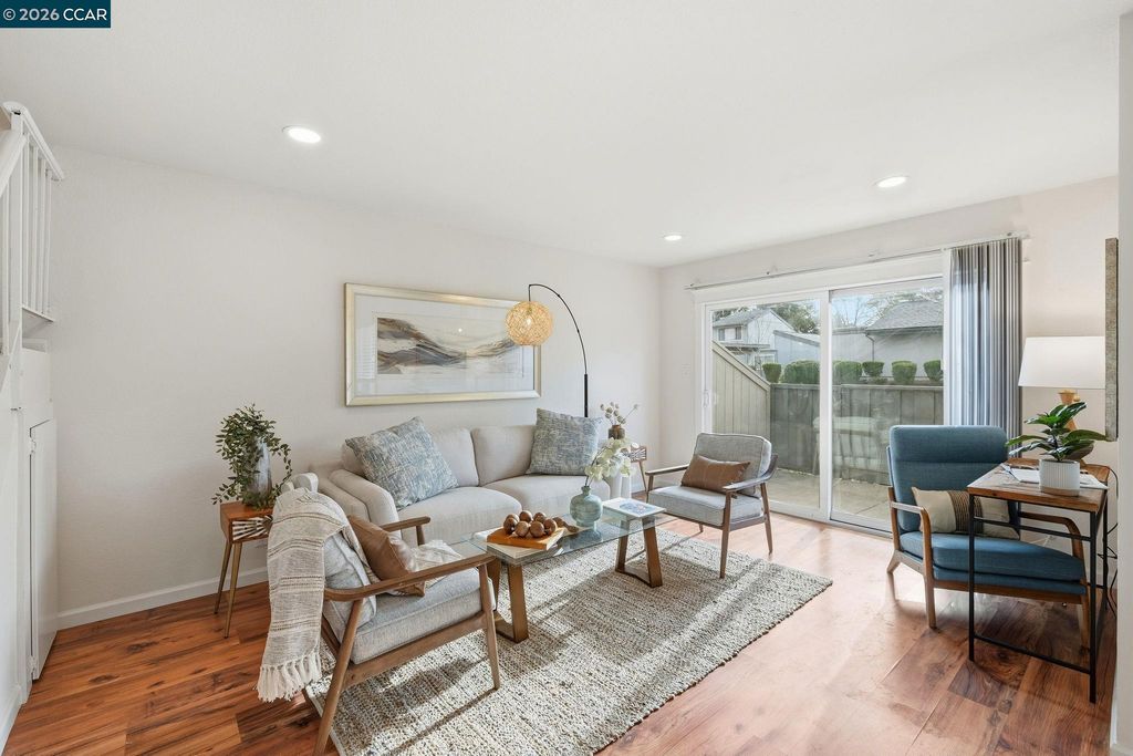 1195 Kenwal Rd B, Concord, CA 94521